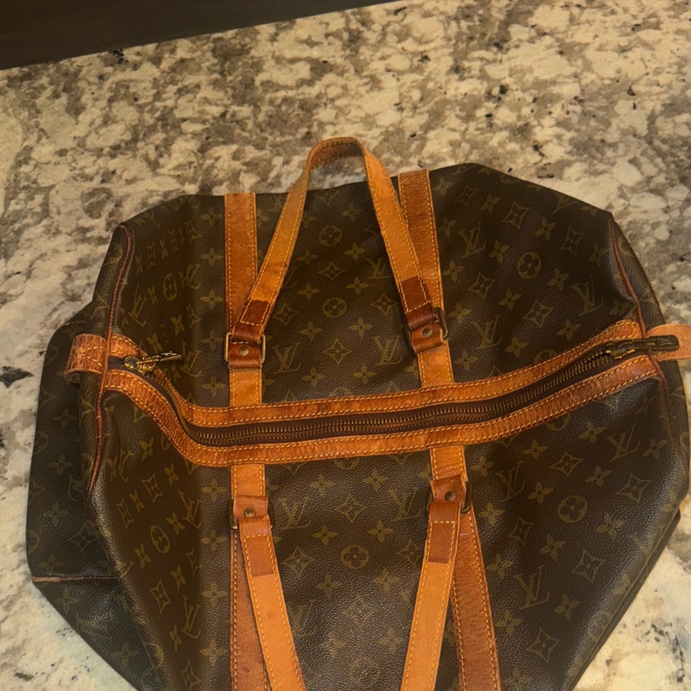 Authentic Louis Vuitton Keepall 45 Monogram Canvas | Vintage Travel Bag - Picture 15 of 16